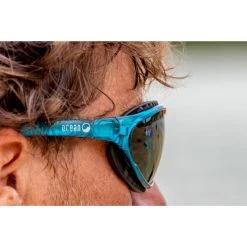 Lunette Soleil Flottantes Sport Nautiques OCEAN TierraFuego Bleu Et Fume -Équipement De Surf lunette soleil flottantes sport nautiques ocean tierrafuego bleu et fume 5
