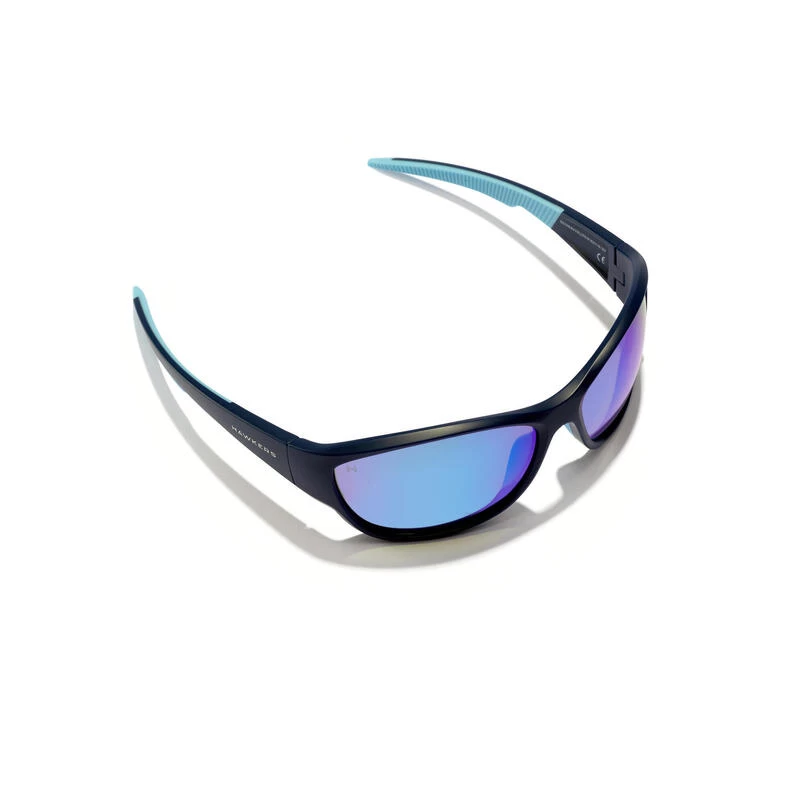 HAWKERS Lunettes De Soleil Pour Hommes Et Femmes BLEU MARINE CLAIR - RAVE 6 HAWKERS Lunettes De Soleil Pour Hommes Et Femmes BLEU MARINE CLAIR - RAVE – Image 4