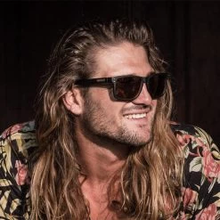 Lunettes De Soleil POZZ' Noir, Polarisés ROUGE - Cat.3 - MUNDAKA -Équipement De Surf lunettes de soleil pozz noir polarises rouge cat3 mundaka 3