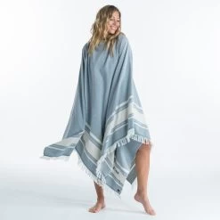 Serviette De Plage Poncho 190 X 190 Cm - Gris Bleu -Équipement De Surf serviette de plage poncho 190 x 190 cm gris bleu 8