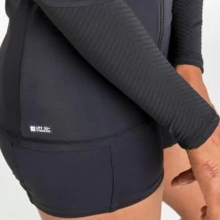 Tee Shirt Anti Uv Manches Longues Full Zip Femme - 500 Orane Noir 13 Tee Shirt Anti Uv Manches Longues Full Zip Femme - 500 Orane Noir -Équipement De Surf tee shirt anti uv manches longues full zip femme 500 orane noir 5